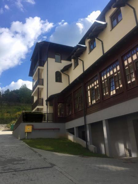 Gold Apartments Your Holiday Home Rodzinny 27 Krynica Zdroj Exterior photo